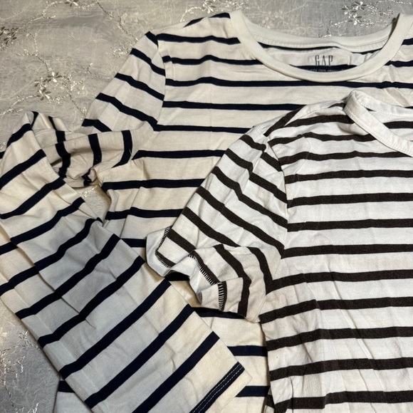GAP Organic Cotton Stripe Tee Bundle – Size Small (Long + Short Sleeve) - Picture 3 of 5